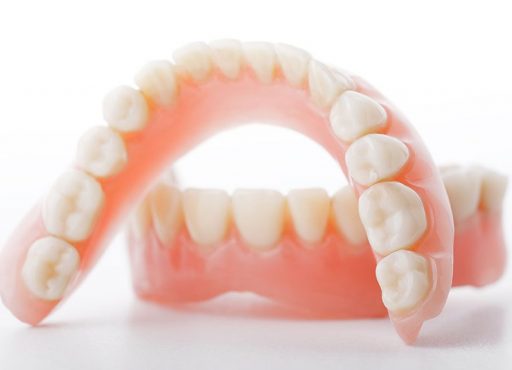 imagem-artigo-protese-dentaria-1080x576